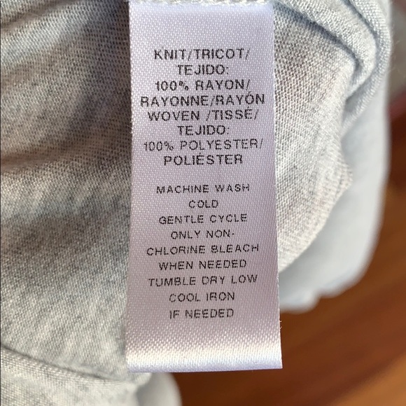 Ann Taylor Loft Sleeveless Tee - Picture 5 of 5